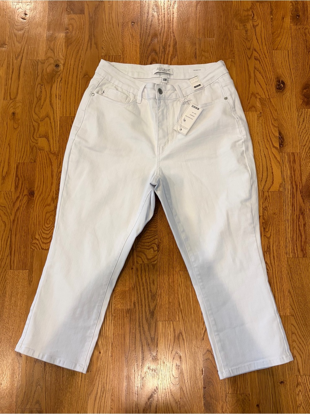 NWT Judy Blue Jeans Size 14W Mid Rise Skinny Fit White